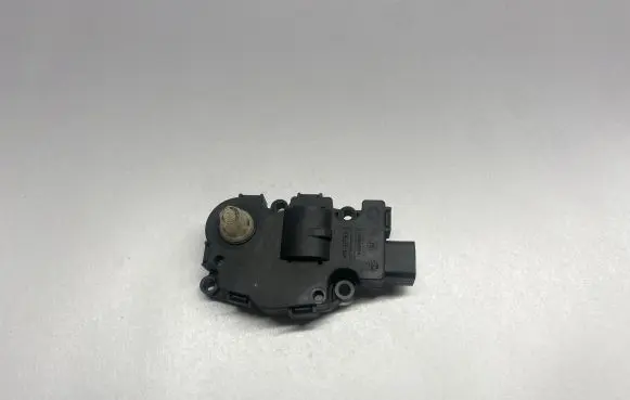 BMW 5 F10 F11 Intake manifold valve actuator/motor EFB430 K9749006