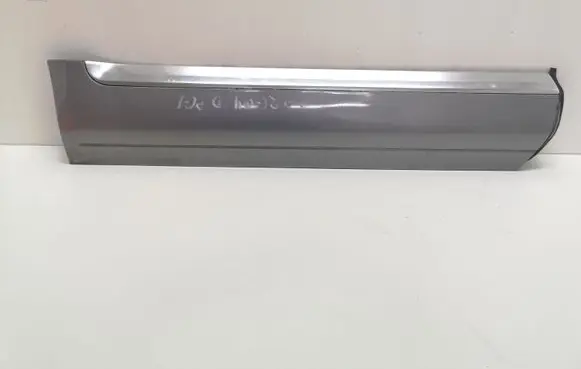 Volkswagen Touareg I Other sill/pillar trim element STU7L6936788
