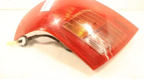 Suzuki Swift I Rear/tail lights P4476L
