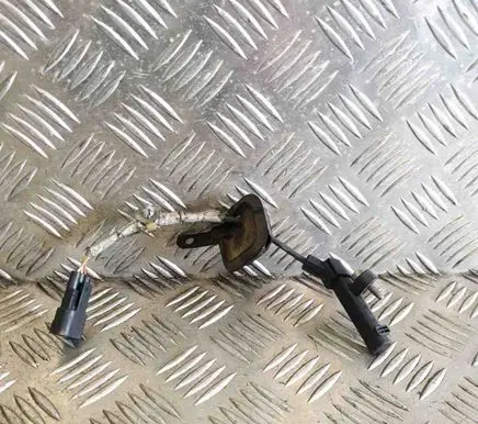 Land Rover Range Rover Sport L320 Crankshaft position sensor AH406G055AA CK5Q6C315AB