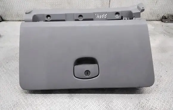Chevrolet Lacetti Glove box 96812681
