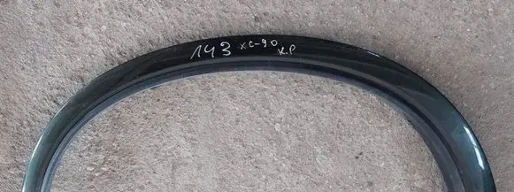 Volvo XC90 Front arch trim 30779577