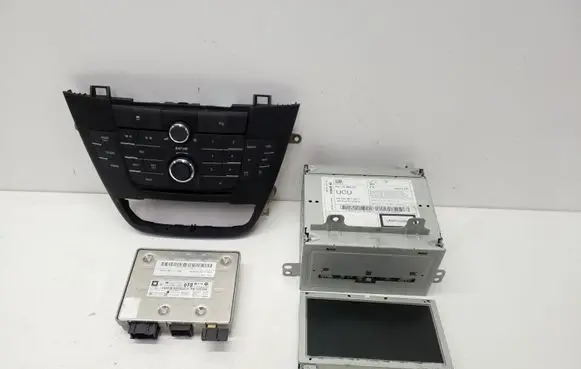 Opel Insignia A Radio/CD/DVD/GPS head unit 20997887 22883322 13223793