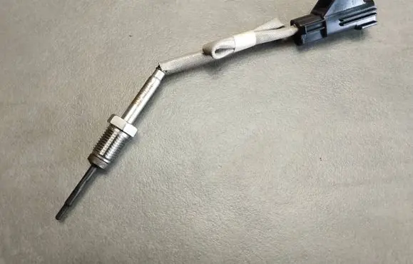 Volkswagen Amarok II Exhaust gas temperature sensor KL3A12B591BC