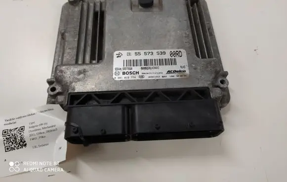 Opel Insignia A Engine control unit/module 55573539 0281015774