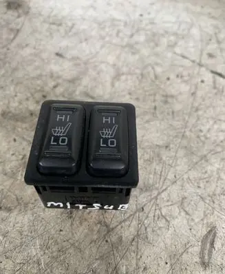 Mitsubishi ASX Seat heating switch