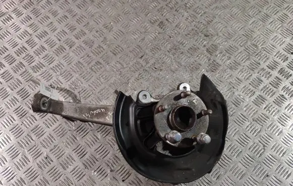 Lexus IS-F Front wheel hub