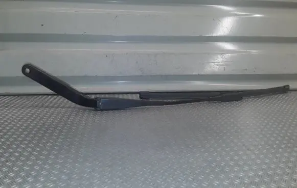 BMW 1 E81 E87 Windshield/front glass wiper blade 7169971
