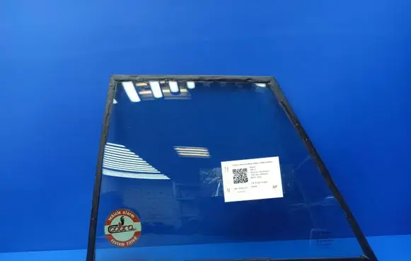 Jaguar XJS Rear side window 43R00002