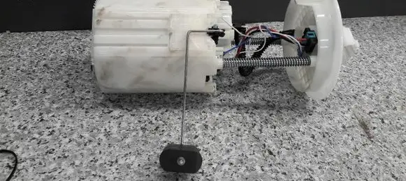 Opel Karl In-tank fuel pump 687925552