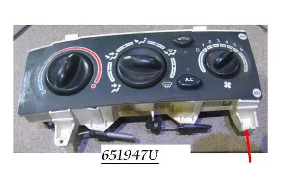 Renault Megane I Climate control unit 651947U