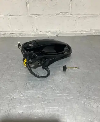 BMW 5 E60 E61 Keyless (KESSY) go control unit/module 67400711 07191593