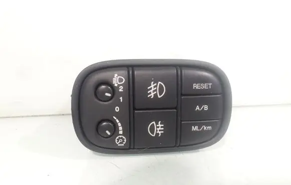 Jaguar S-Type Light switch 2R8311654