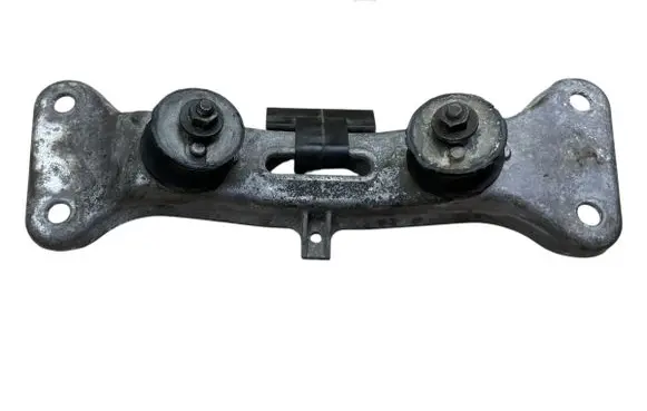 BMW 7 E32 Gearbox mounting bracket 1141017 1141017789 11410177