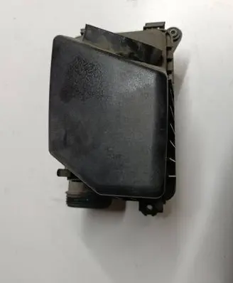 Hyundai i40 Air filter box 28110-3Z300