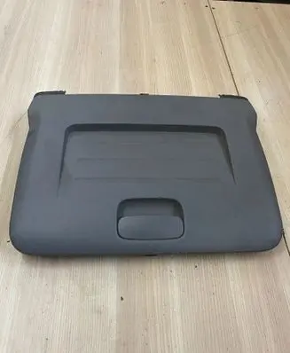 Renault Master III Glove box