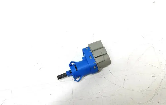 Ford Focus Brake pedal sensor switch 8T4T96854 8T4T96854AA