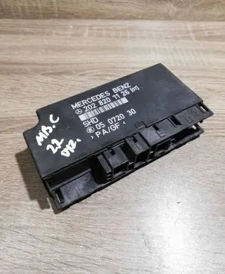 Mercedes-Benz C W202 Comfort/convenience module 2028201126 05072030
