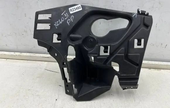 Volvo XC60 Front bumper mounting bracket 31425174