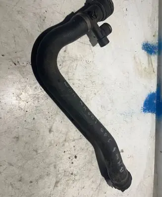 BMW 5 E39 Intercooler hose/pipe