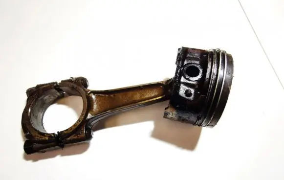 Citroen C3 Piston with connecting rod