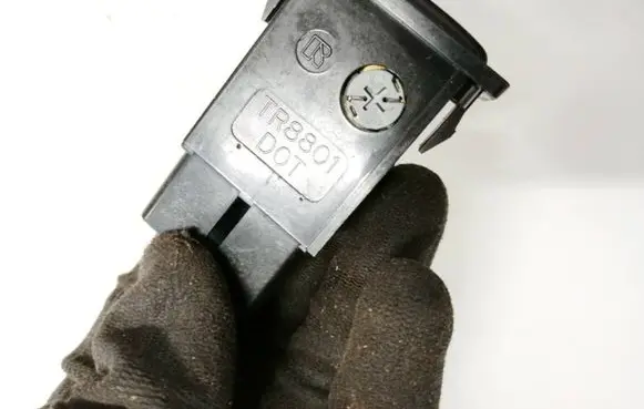 Toyota Avensis T250 Traction control (ASR) switch tr8801 548-1v51
