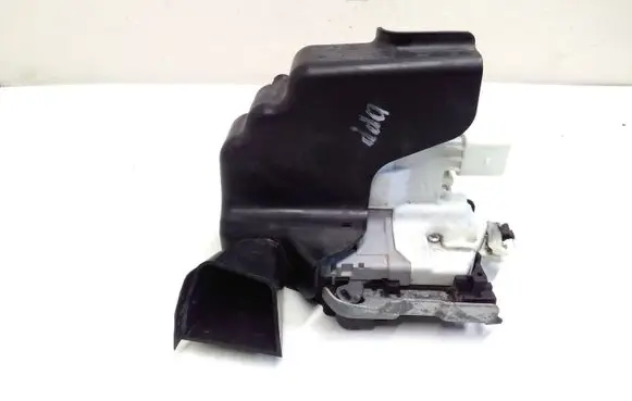 Audi A4 S4 B9 Front door lock 8X2837016B