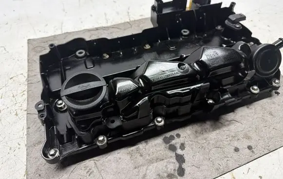Volvo V60 Rocker cam cover 31461860
