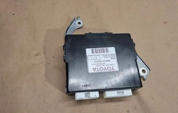 Lexus RX 300 Door control unit/module 8922248010 41481410040