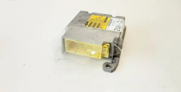 Toyota Avensis T250 Airbag control unit/module 8917005190 215955104