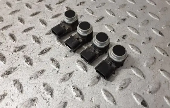 Dacia Sandero III Parking PDC sensor 284429097R