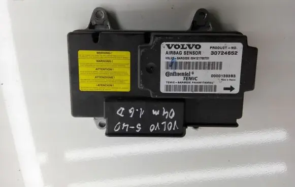 Volvo S40 Airbag control unit/module 30724652 004121700701 00001393B3