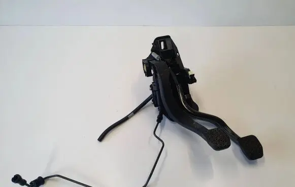 BMW 3 G20 G21 Pedal assembly 6873116 1080615 6884395