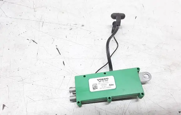 Volvo S40 Aerial antenna amplifier 8673492