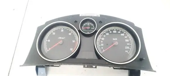 Opel Zafira B Speedometer (instrument cluster) 13267536