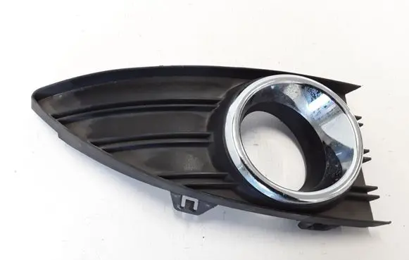 Renault Fluence Front fog light trim/grill 261A50002R