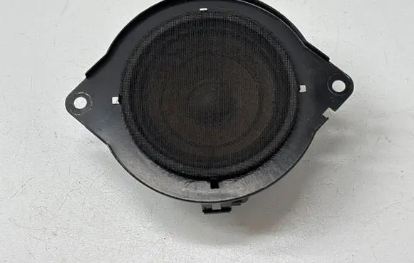 Ram 1500 Panel speaker 68423672AA MEXC011322