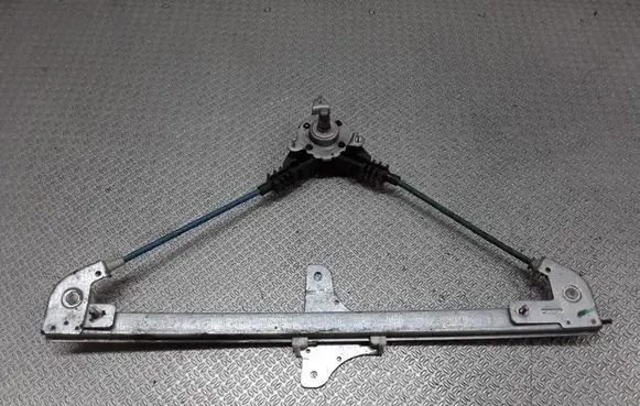 Rear door manual window regulator