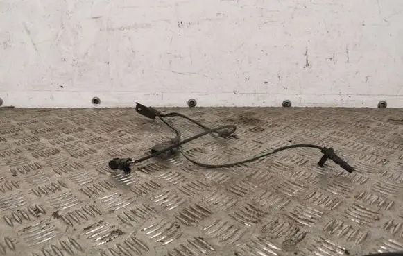 Toyota Prius (XW30) ABS brake wheel speed sensor 8954247030