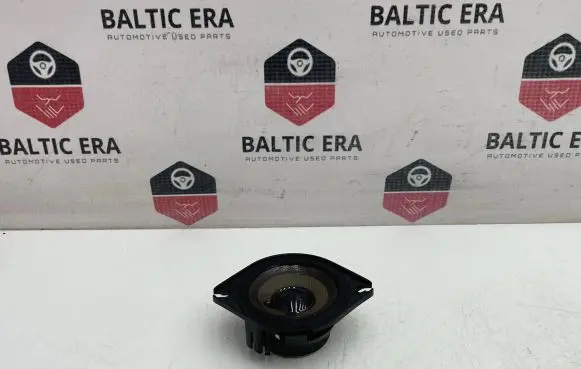 Audi A8 S8 D3 4E Front door speaker 4E0035411C 25072005 873101