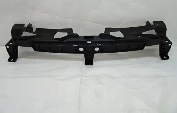Peugeot 508 Front bumper mounting bracket 9672749280