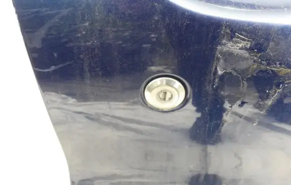 Renault Scenic I Front door lock (next to the handle) 