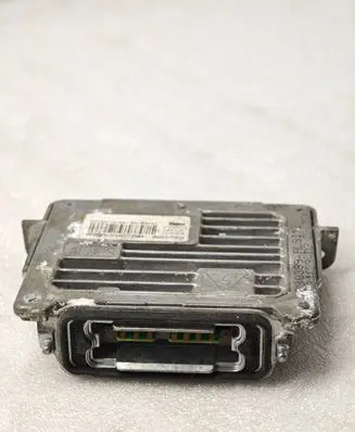 Jeep Cherokee Xenon control unit/module 89089352 40003280 376120008233