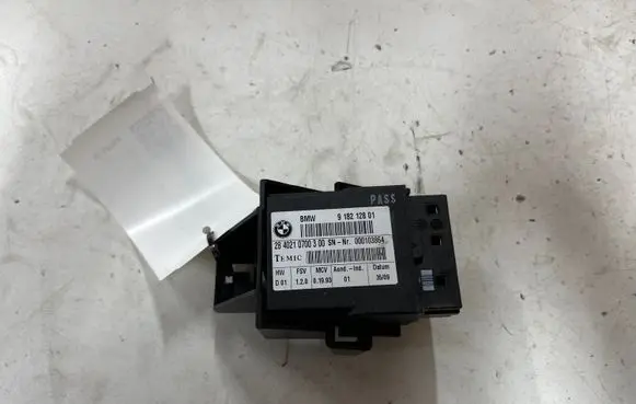 BMW 5 E60 E61 Seat control module 918212801 2840210700300