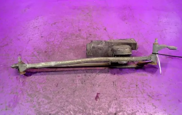 Fiat Albea Front wiper linkage and motor 