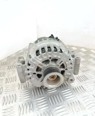 BMW 5 F10 F11 Generator/alternator 7603782