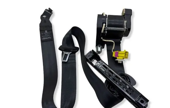 Volkswagen Touran I Front seatbelt 1T1857706B