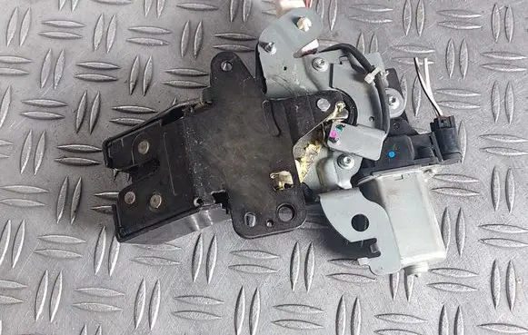 Mazda 6 Tailgate/trunk/boot lock/catch/latch