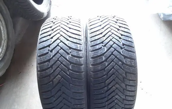 Volkswagen Golf II R16 winter tire NOKIAN WEATHERPROOF 20555R16