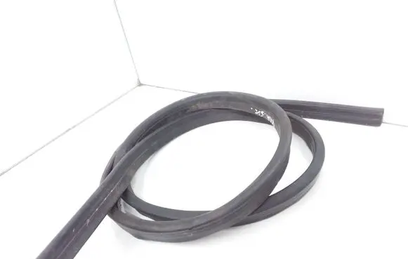 Mercedes-Benz R W251 Engine compartment rubber A251